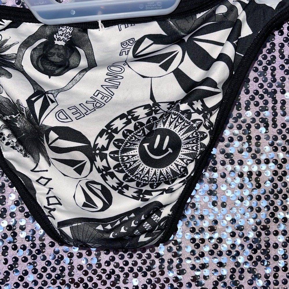 Reversible Bikini bottoms - Picture 2 of 4